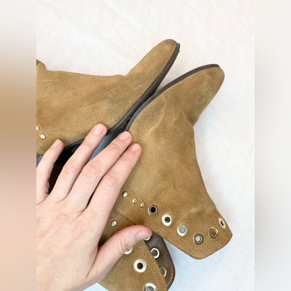 Sam Edelman Revolve Rubin Grommet Suede Ankle Boot - Picture 9 of 15